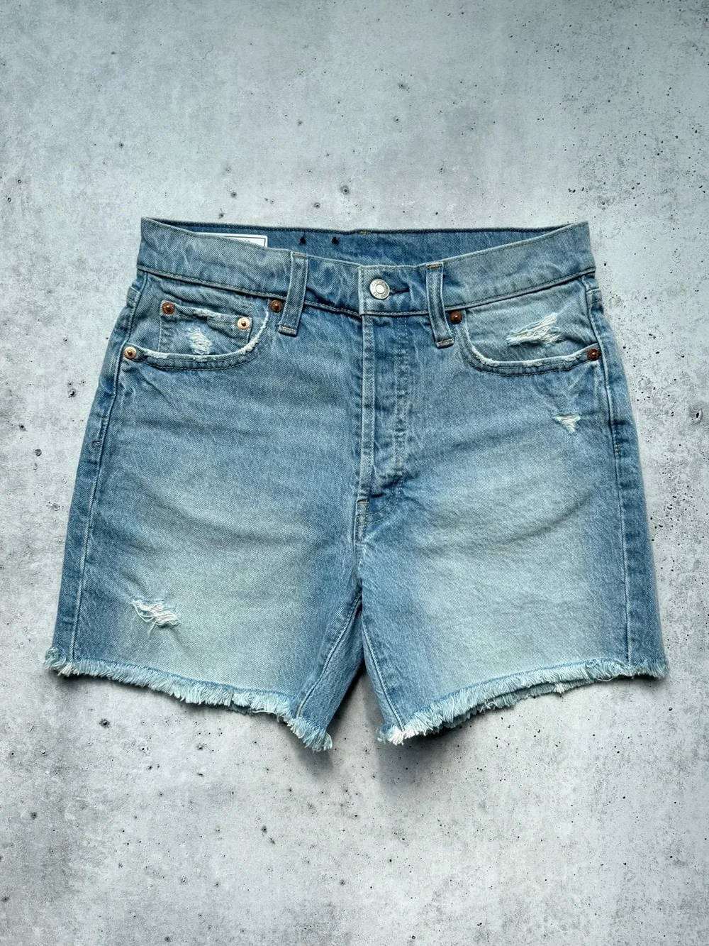 GAP Cheeky Midi Denim Shorts W26 Petite Light Indigo High Rise Cutoff